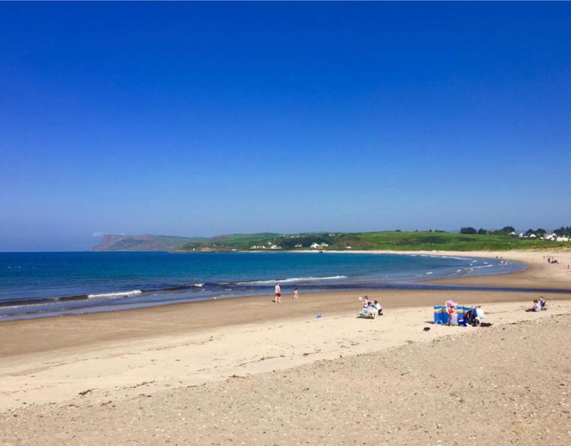 Holiday Home In Ballycastle - Fainne Na Cairde Exteriér fotografie
