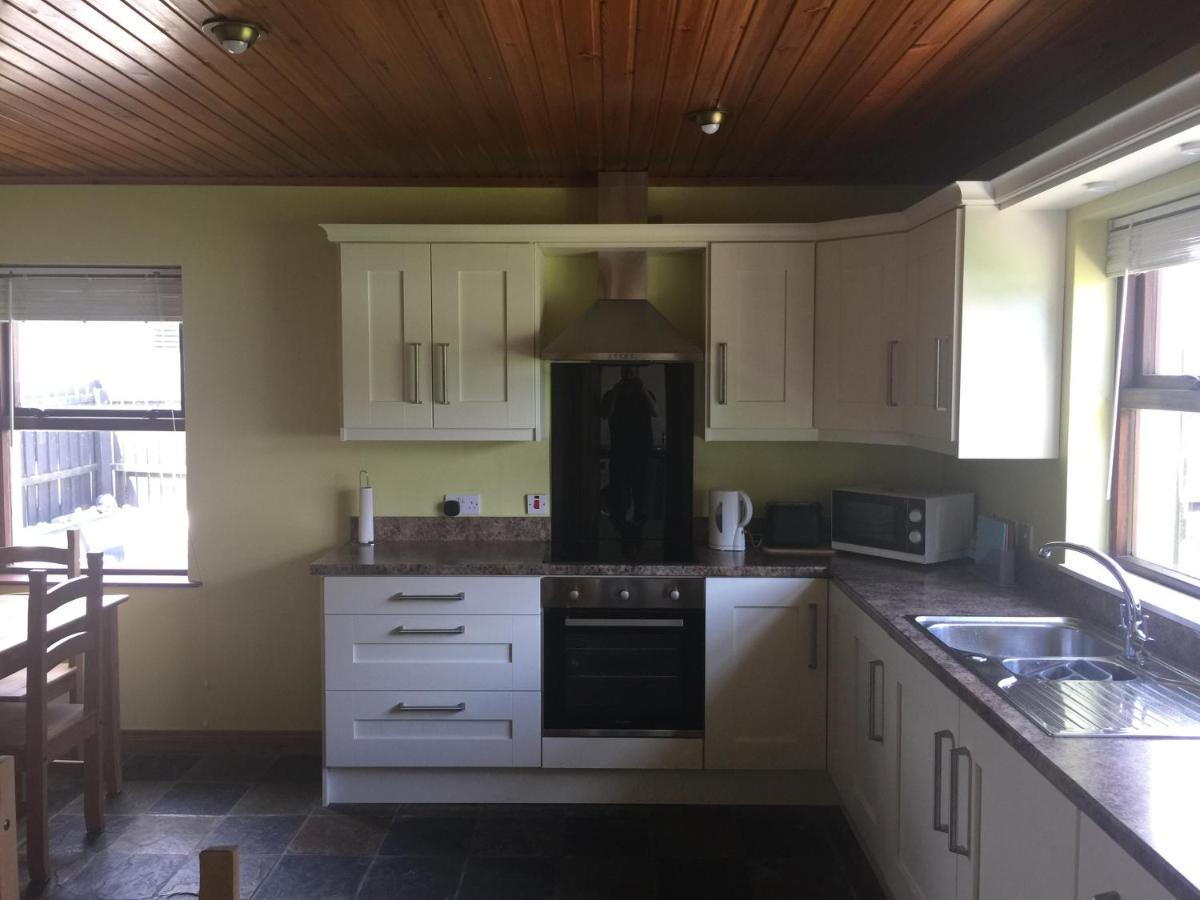 Holiday Home In Ballycastle - Fainne Na Cairde Exteriér fotografie