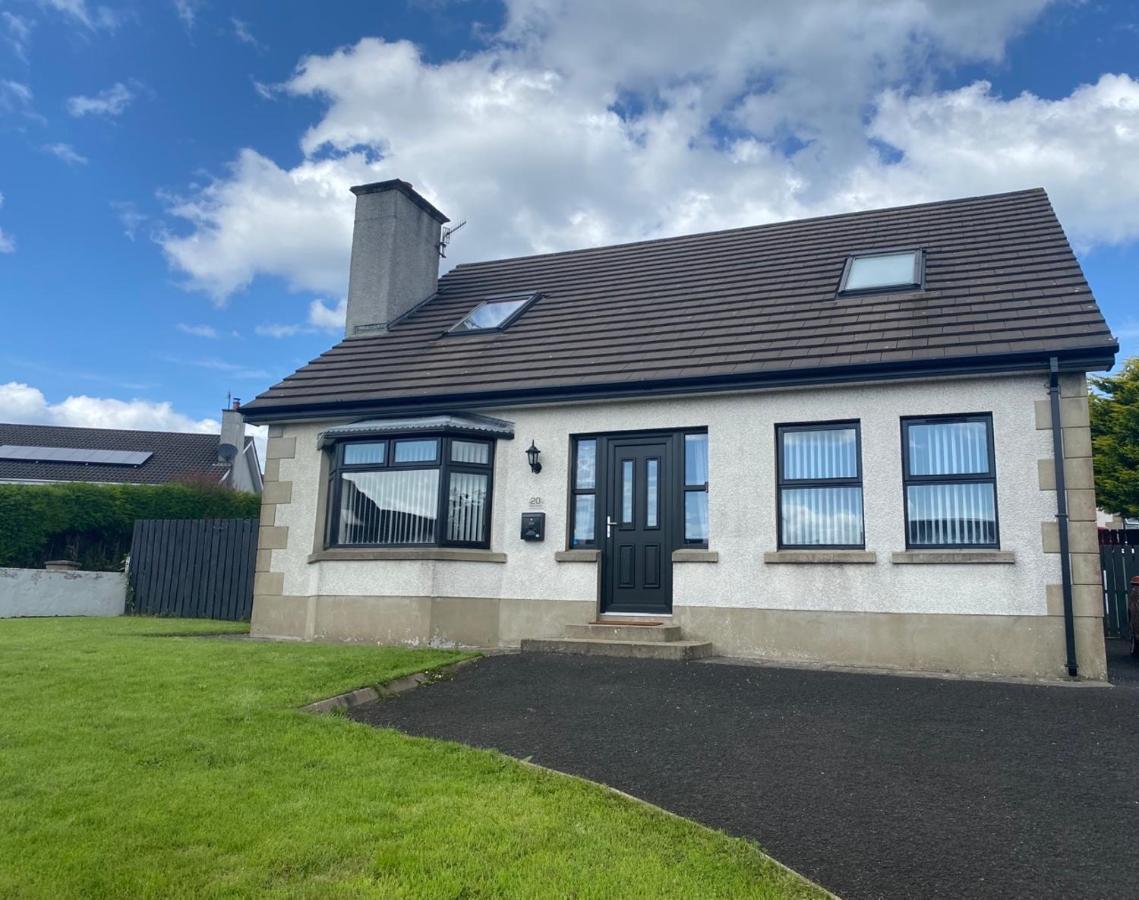 Holiday Home In Ballycastle - Fainne Na Cairde Exteriér fotografie